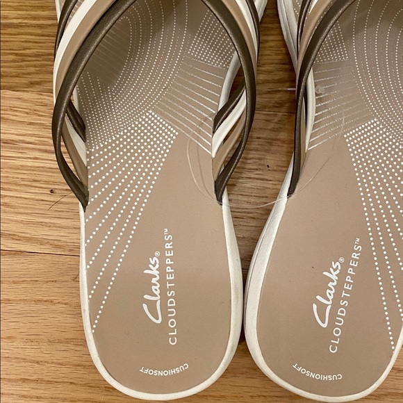 Women's Breeze Coral Thong Sandals size 12 NWT - Picture 9 of 13